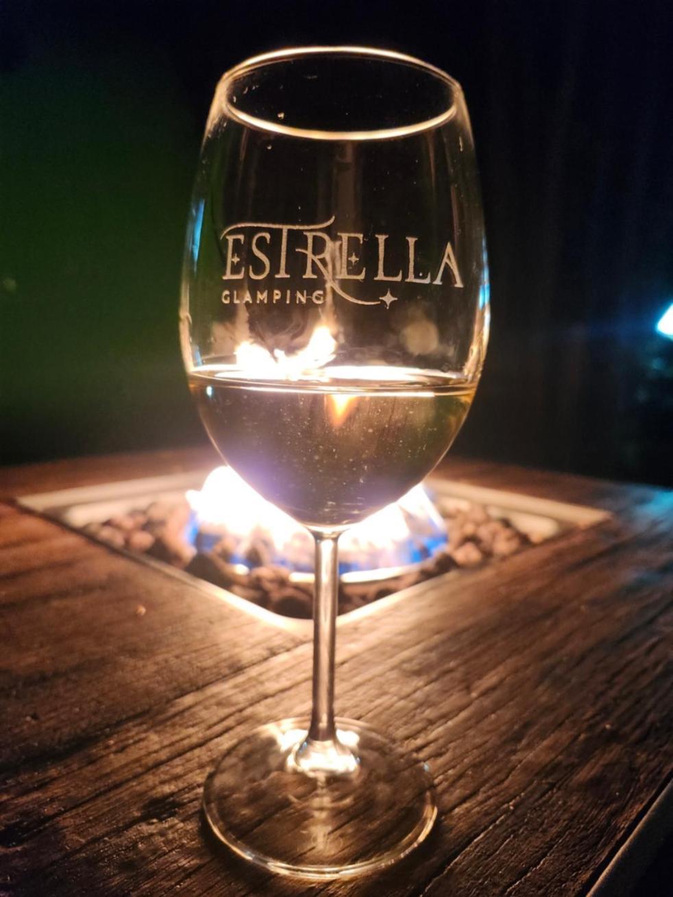 Estrella Glamping Hotell Caraquet Exteriör bild