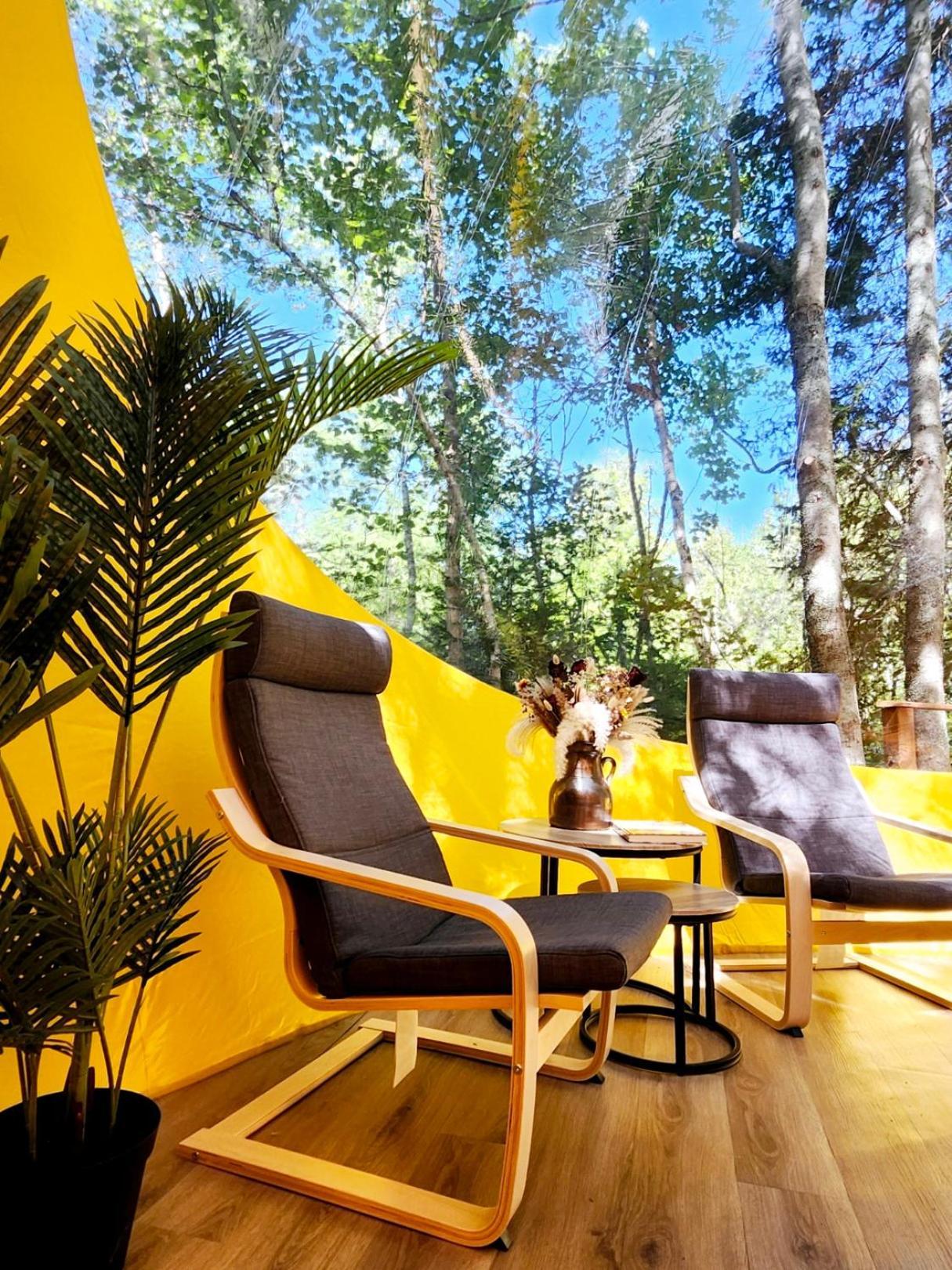 Estrella Glamping Hotell Caraquet Exteriör bild