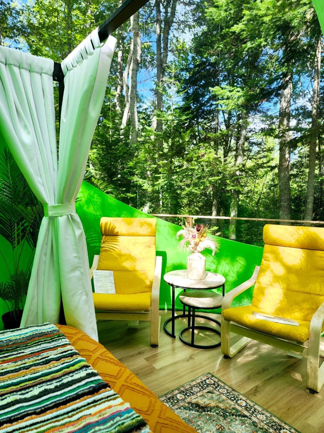 Estrella Glamping Hotell Caraquet Exteriör bild